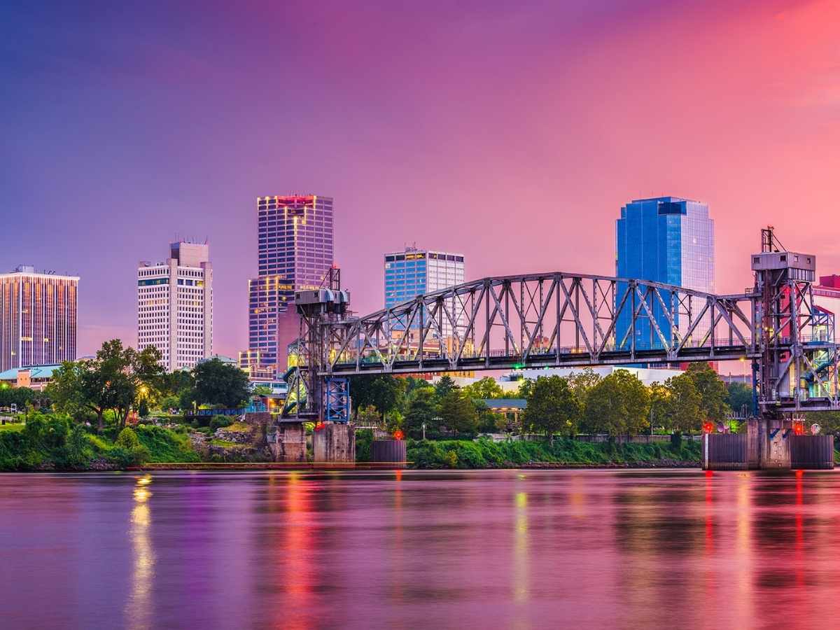 Top 10 States Americans Moved to in 2024