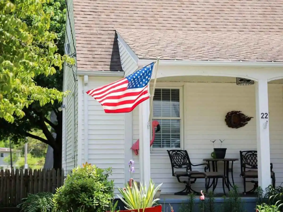High Mortgage Rates Take a Toll on U.S. New Home Sales